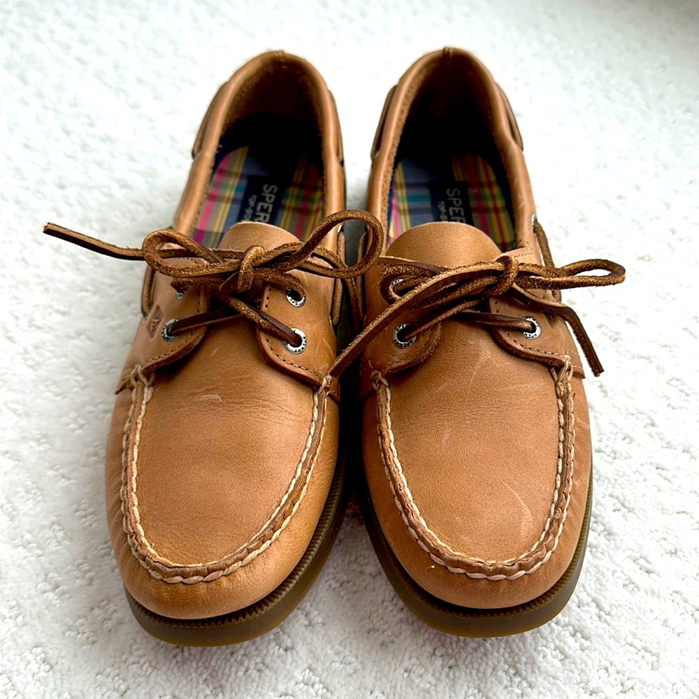 Sperry boat shoes 8 slim
